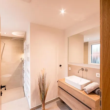 Alpen-lounge 17 فغن